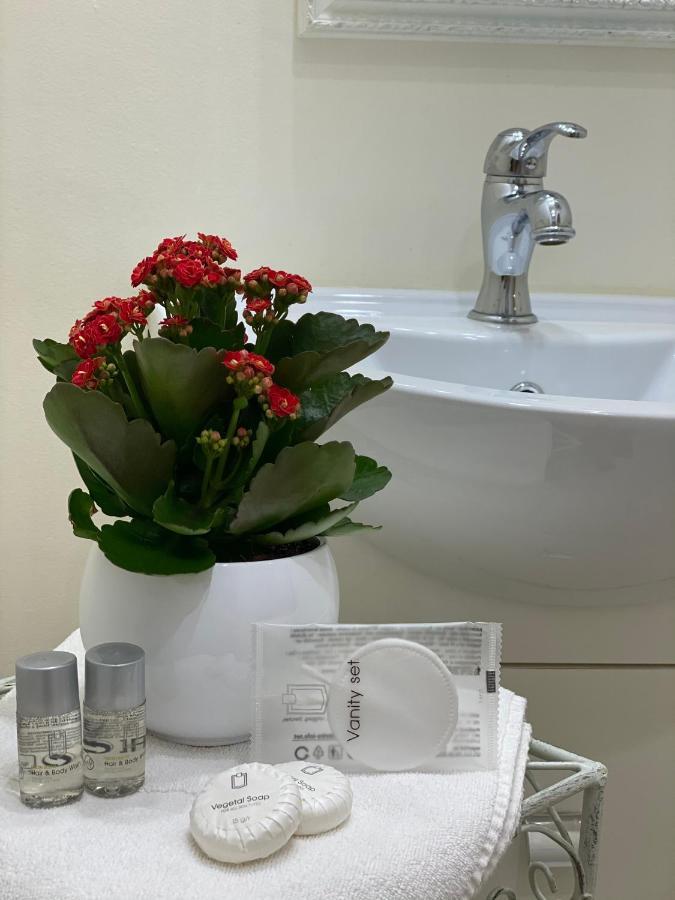 Bed & Breakfast Tre Santi *